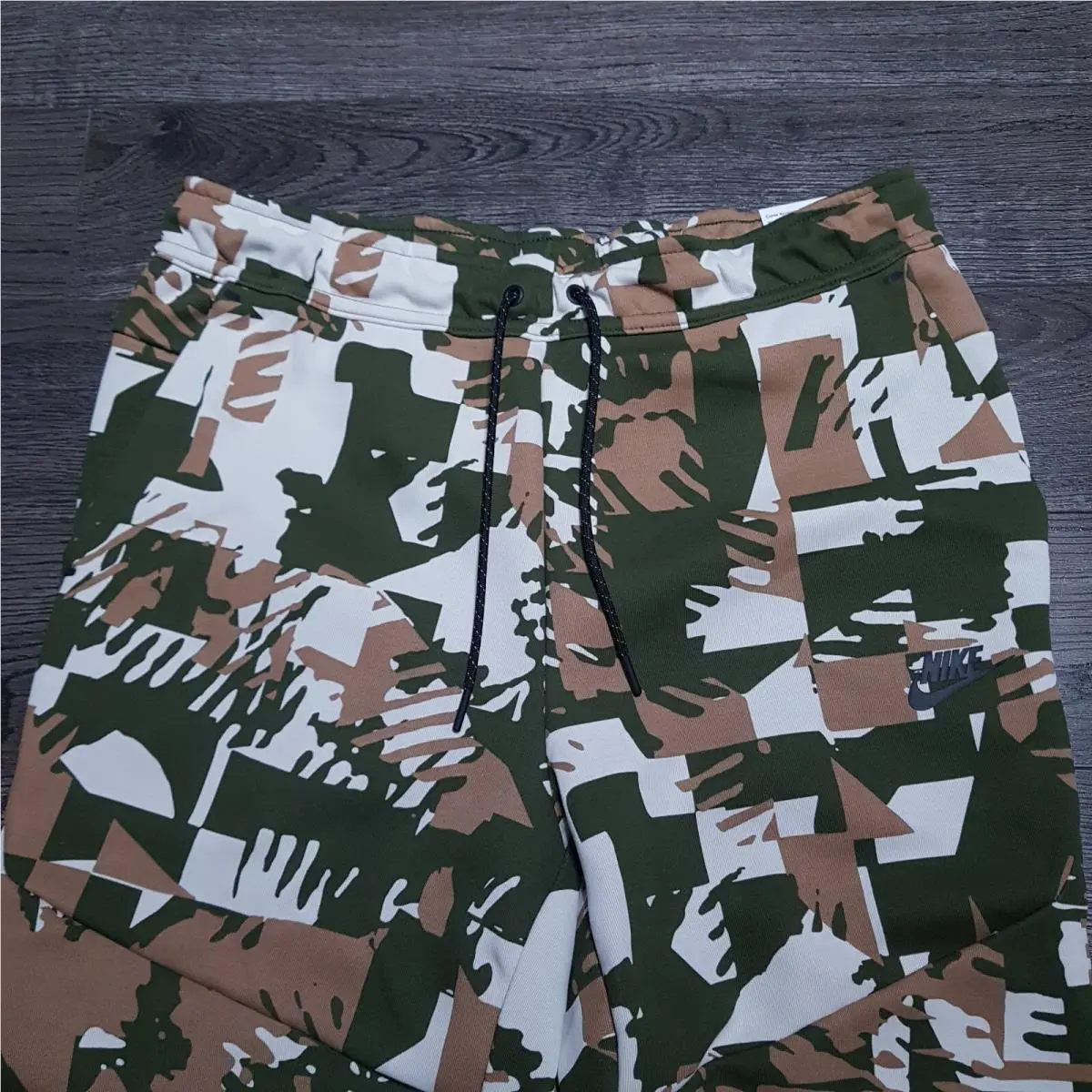Nike clothing - Tech Fleece Pants - Tech Fleece Pants - DM6472-072 - Light Bone (UPC: 195245648961) 1