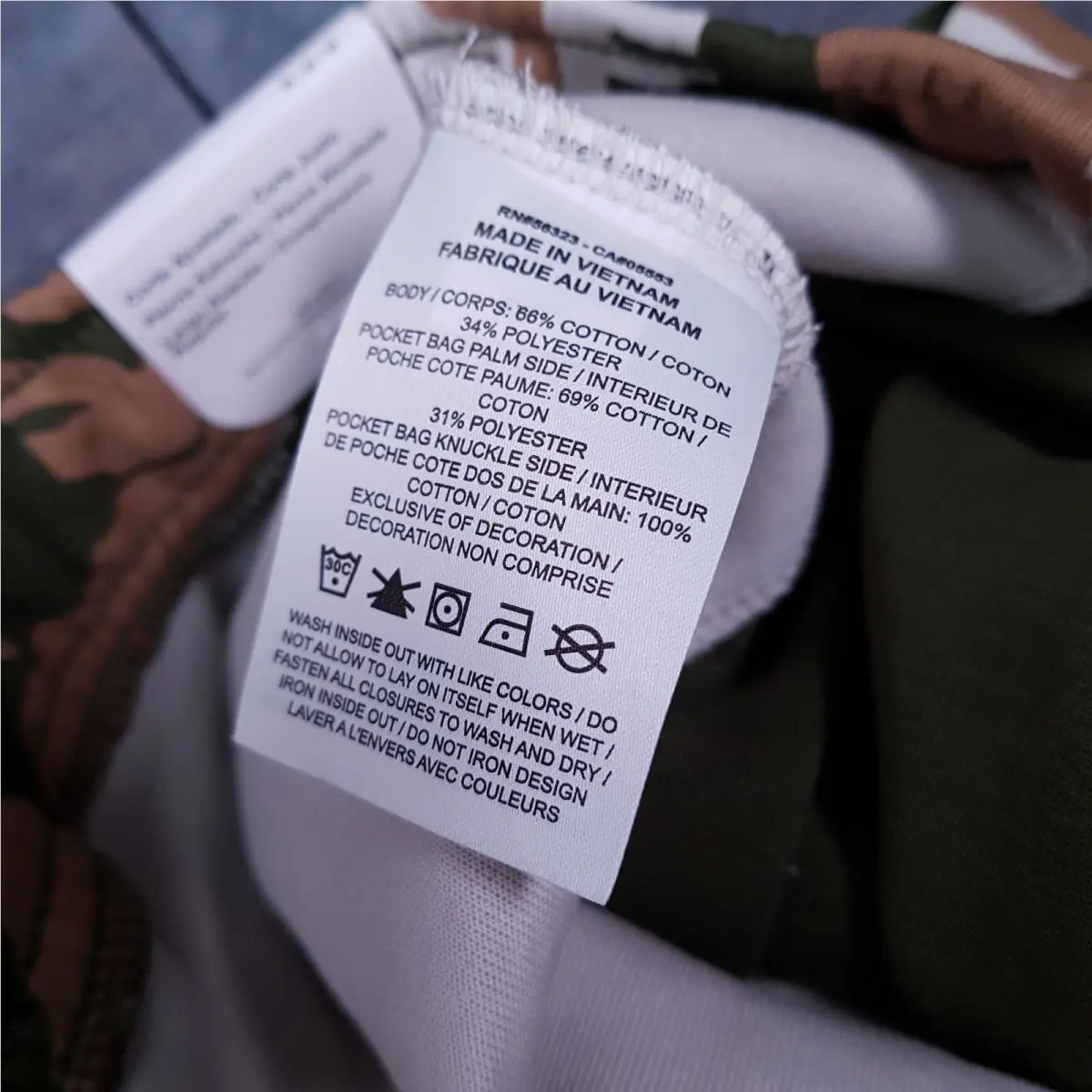 Nike clothing - Tech Fleece Pants - Tech Fleece Pants - DM6472-072 - Light Bone (UPC: 195245648961) 4