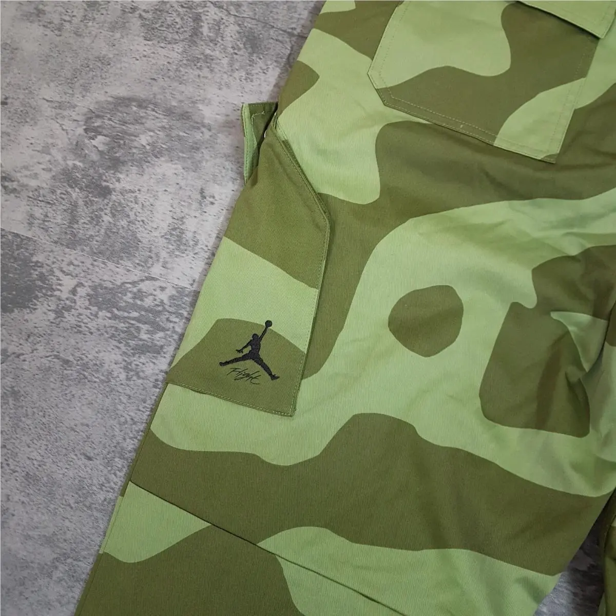 Nike clothing - Jordan Essentials - Essentials - FD7455-340 - Sky J Light Olive/Black 2