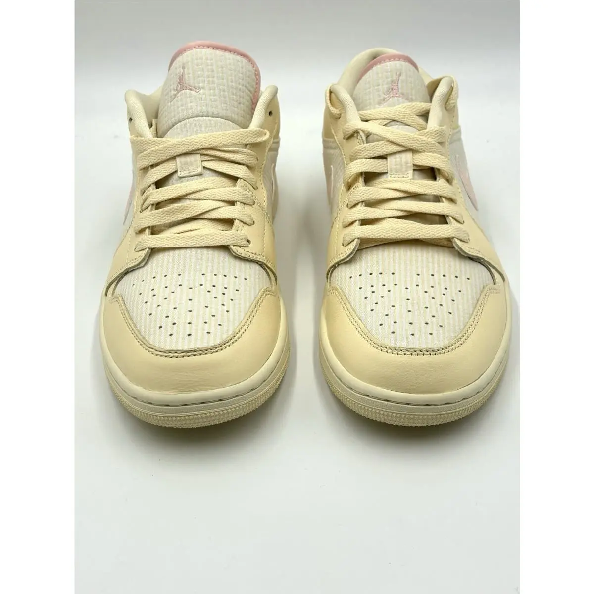 Nike shoes - Nike Air Jordan 1 - Air - FQ1925-100 - Ivory 3