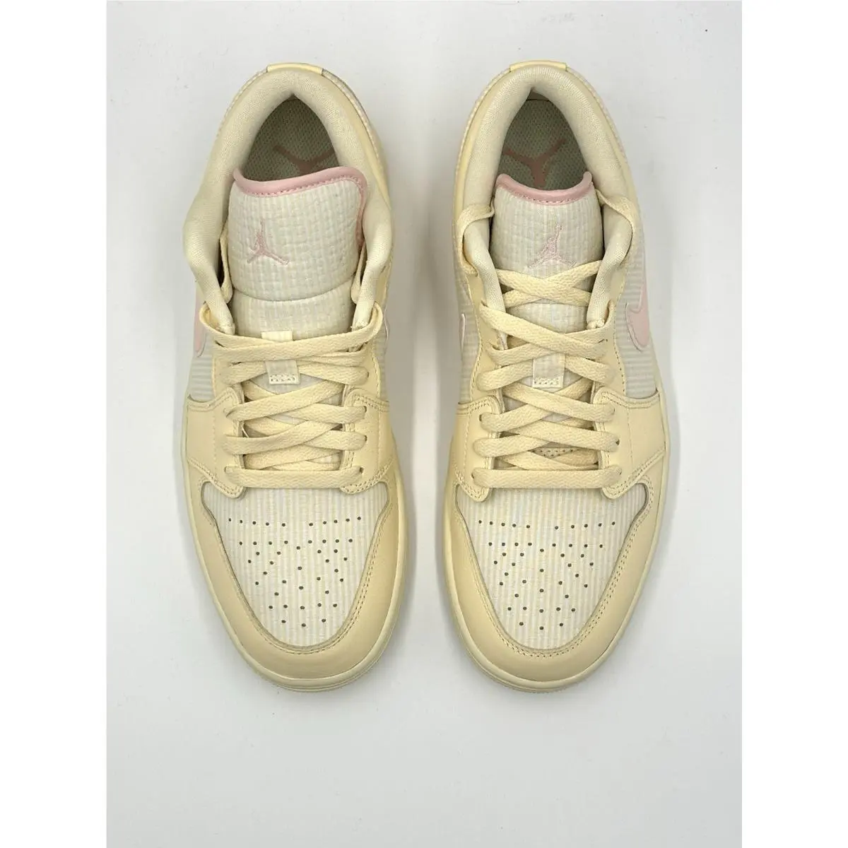 Nike shoes - Nike Air Jordan 1 - Air - FQ1925-100 - Ivory 4