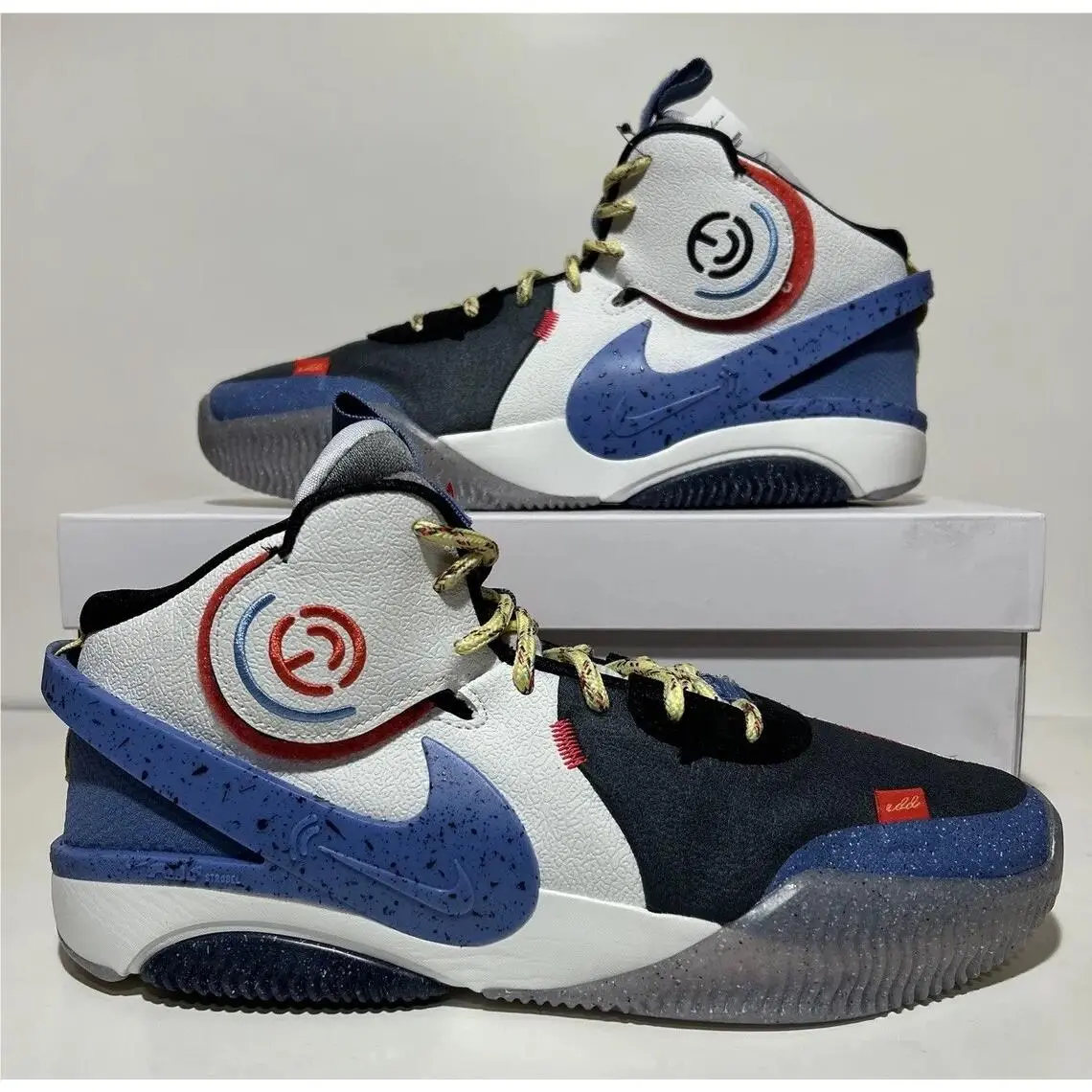 Nike Air Deldon “legacy” Mens Size 8.5 Athletic Basketball Sneakers