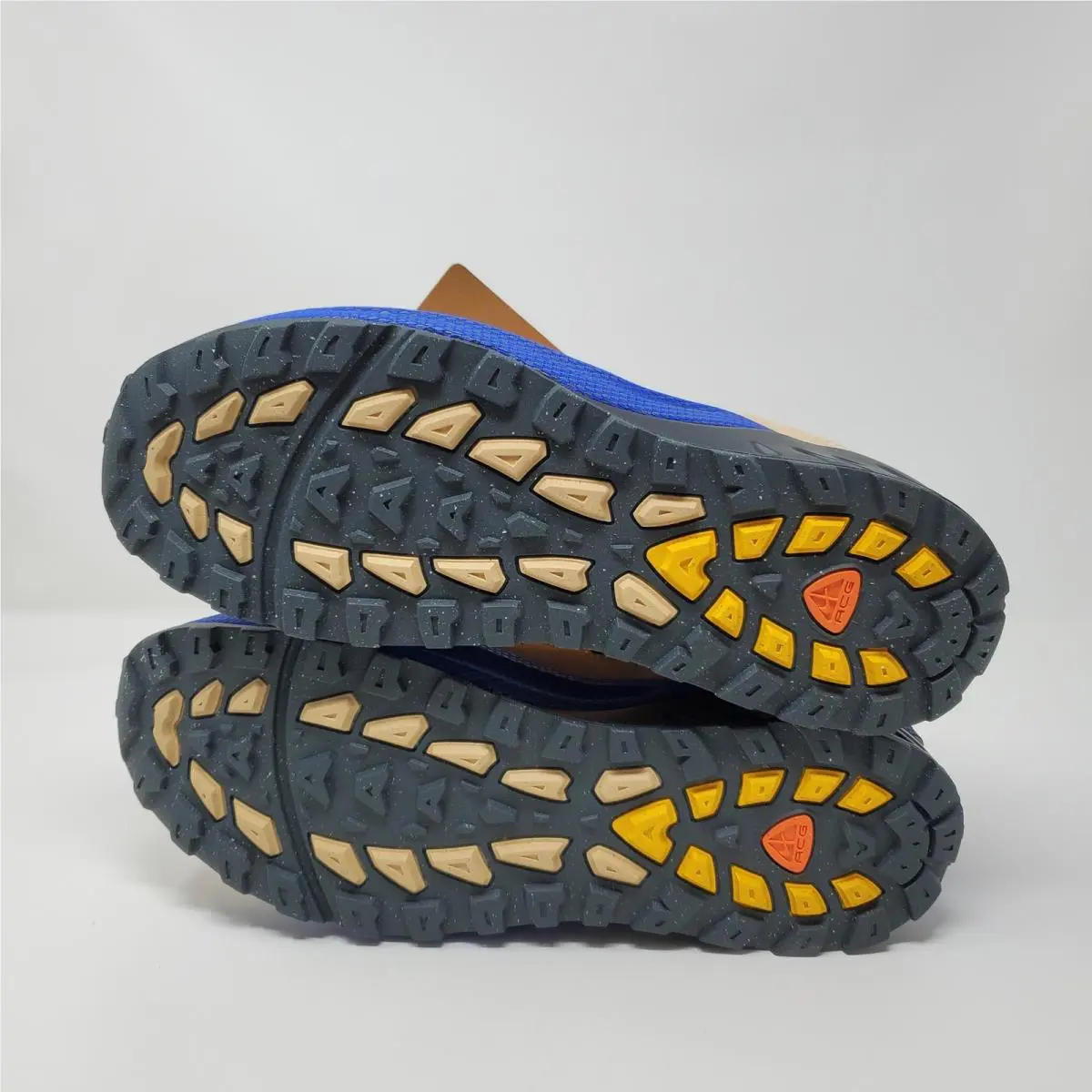 Nike shoes - Nike ACG AIR Exploraid - ACG AIR Exploraid - FJ1920-400 - Tan 6