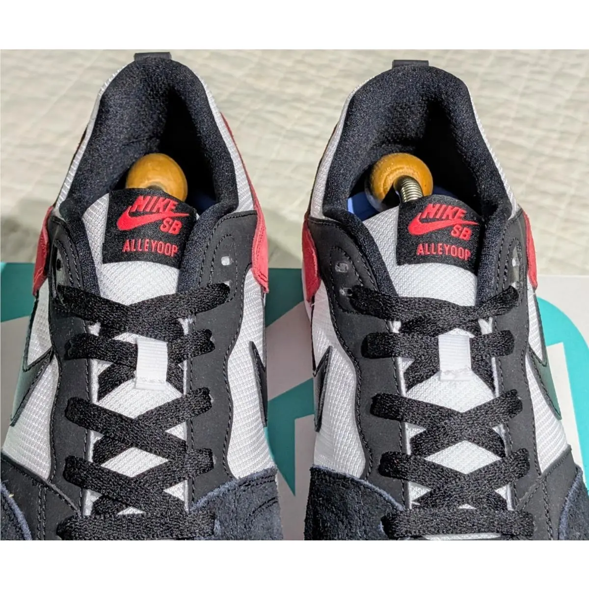 Nike shoes - Nike SB Alleyoop - Alleyoop - CJ0882-102 - White, Black, Red, Multicolor 1