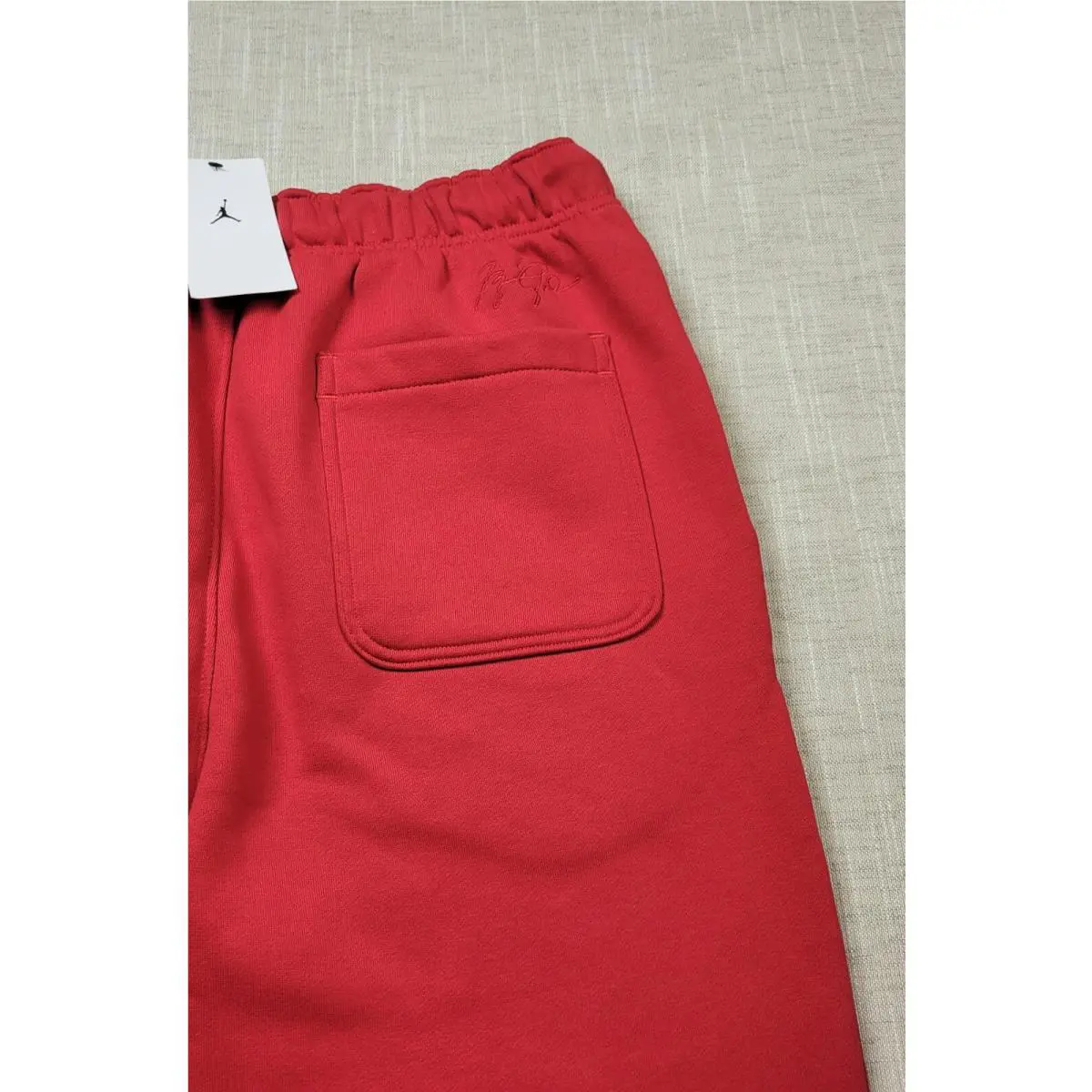 Nike clothing - Air Jordan Essentials - Air Essentials - DA9820-687 - Red Black 4