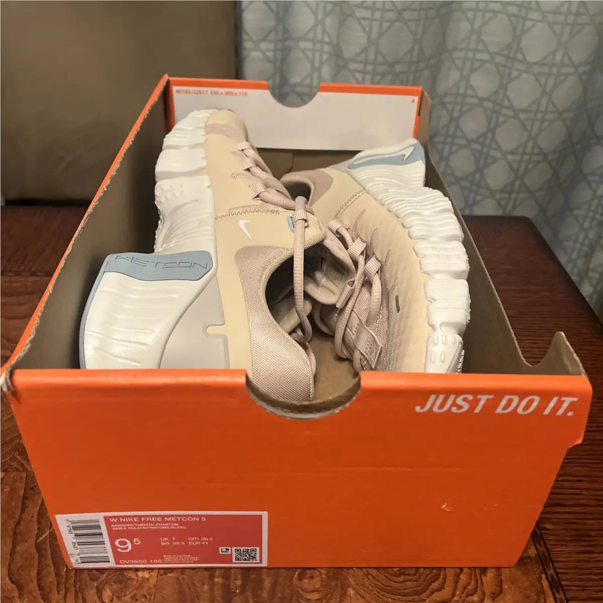 Nike shoes - Nike Free Metcon - Free Metcon - DV3950 105 - Beige (UPC: 0197593882394) 4