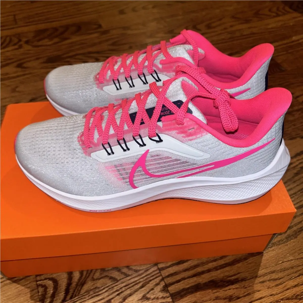 Nike Air Zoom Pegasus 39 Platinum Hyper Pink Women`s Shoes Size 8.5 FD0296-001