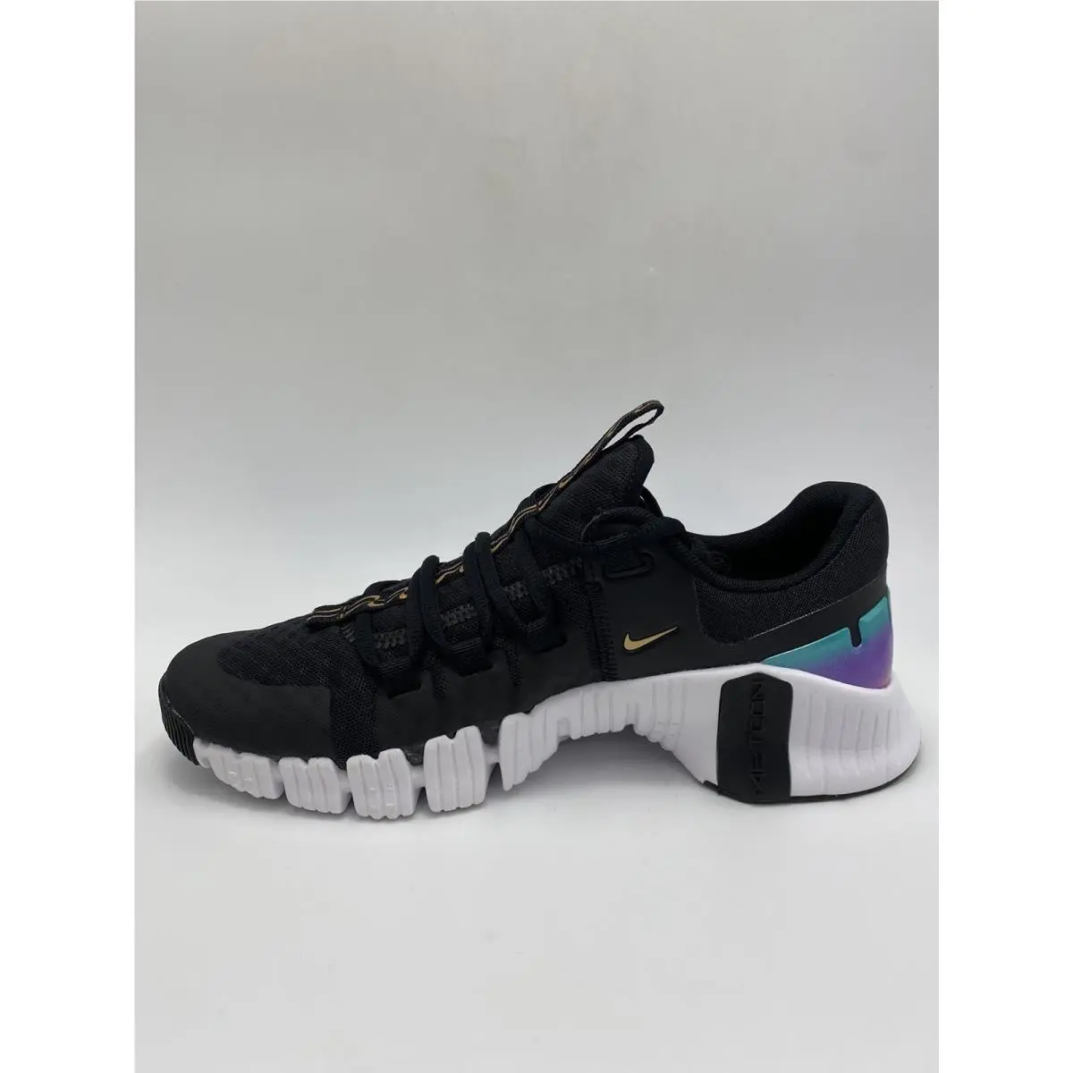 Nike shoes - Nike Free Metcon - Free Metcon - FB7149 001 - Black/Metallic Gold-White (UPC: 196968982677) 1