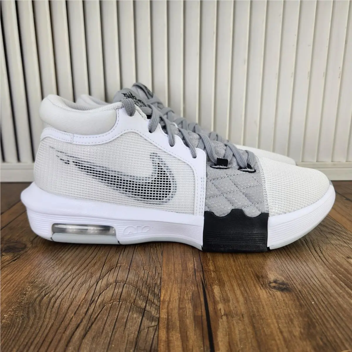 Nike shoes - Nike LeBron Witness 8 - LeBron Witness - FB2239-100 - White 0