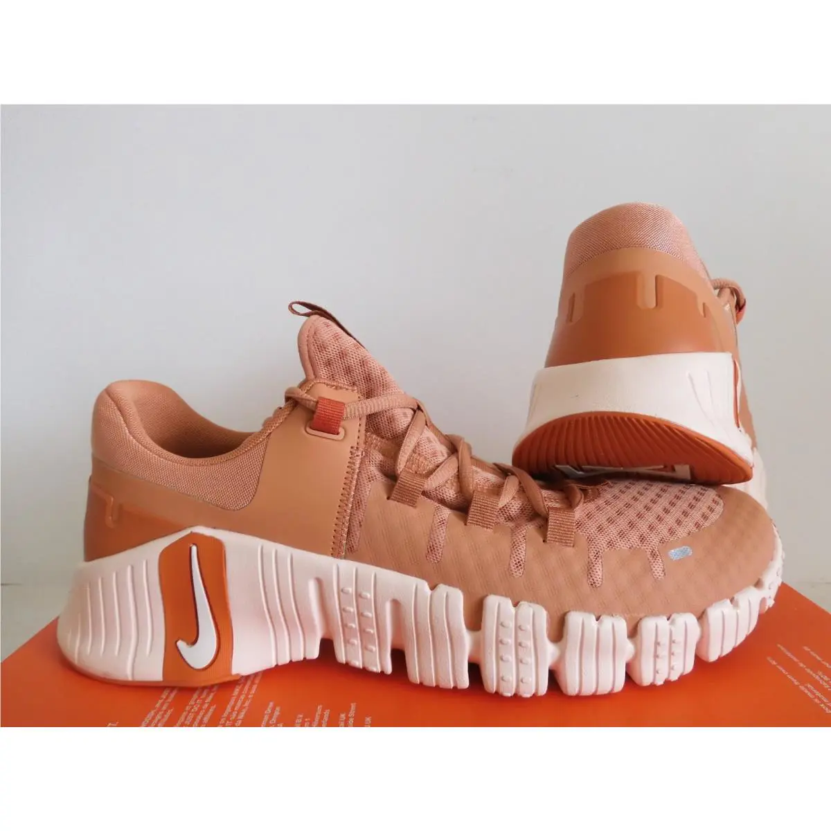 Nike shoes - Nike Free Metcon 5 - Free Metcon - DV3950 200 - Brown (UPC: 196607701683) 0