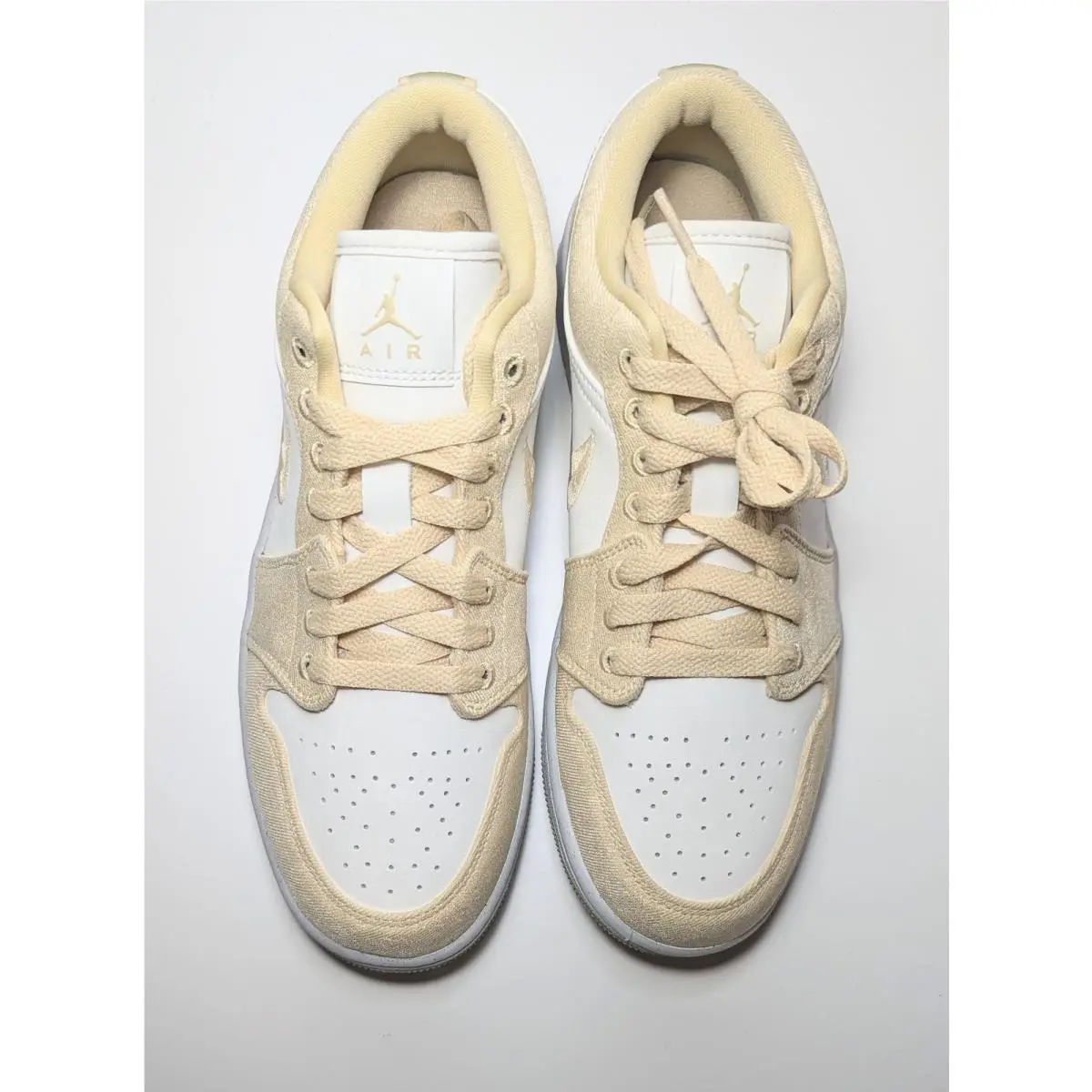 Nike shoes - Nike Air Jordan 1 - Air - FN3722 701 - White 3