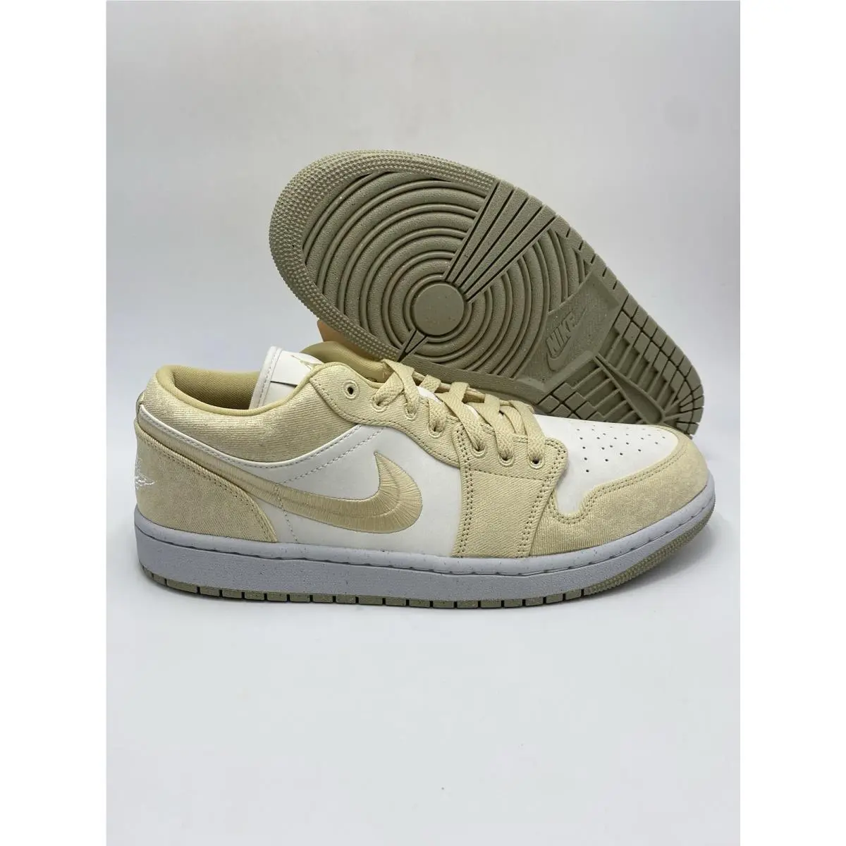 Nike Wmns Air Jordan 1 Low SE Team Gold Sail Shoes FN3722 701 Wmns Sz 12