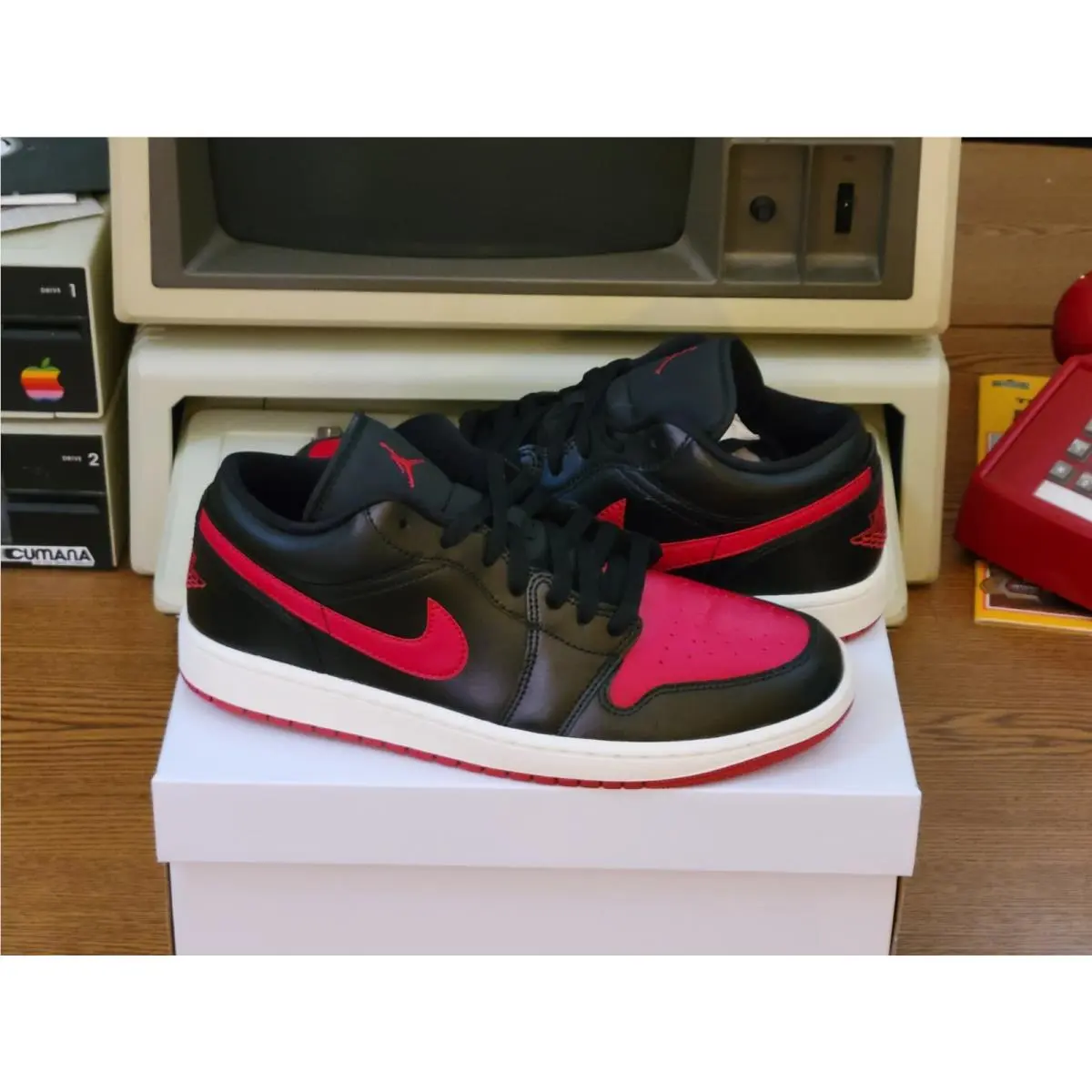 Nike Air Jordan 1 Low Bred Sail DC0774-061 Women`s Size 11 / Men`s 9.5