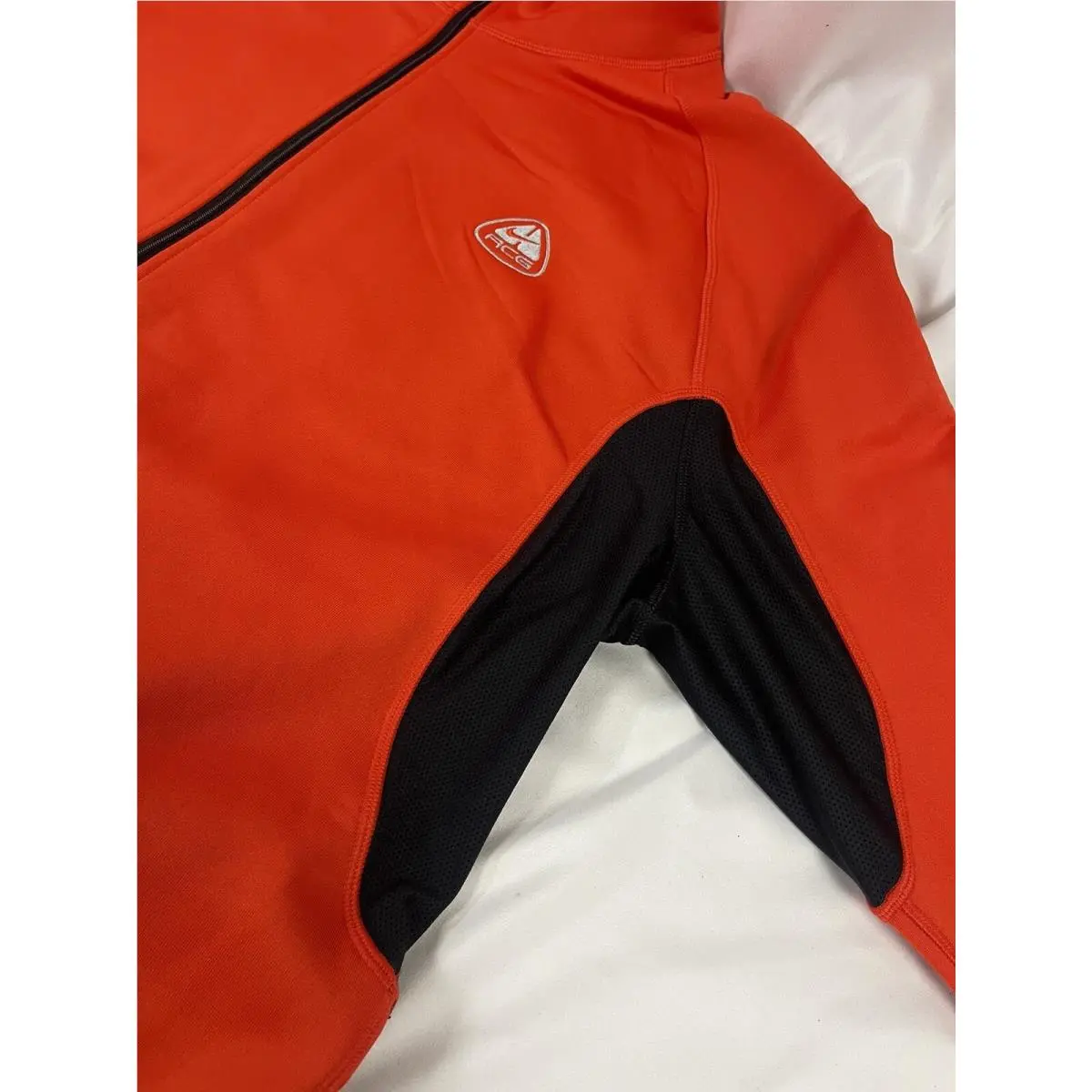 Nike clothing - DV9220-633 - DV9220-633 - Picante Red (UPC: 196153781610) 2