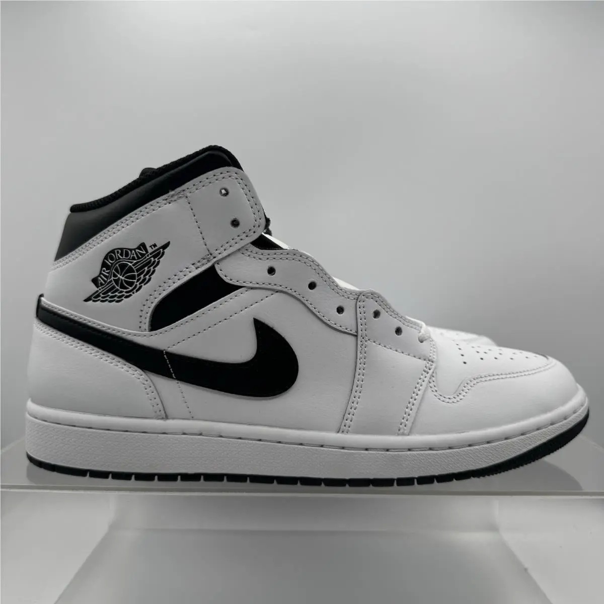 Air Jordan 1 One Black White DQ8426-132 Shoes Sneakers Men’s Size 11.5