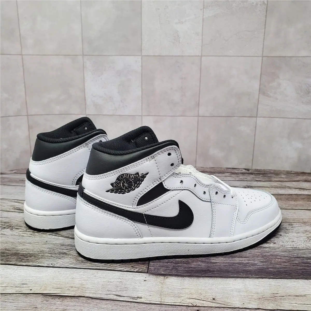 Nike shoes - Air Jordan 1 Mid - Air Mid - DQ8426-132 - White 5
