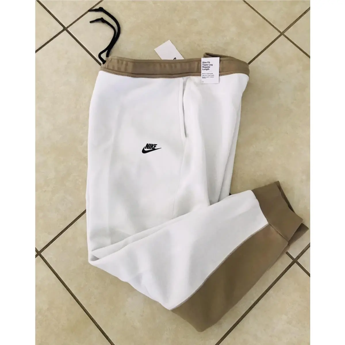 Nike clothing - Nike Sportswear Tech Fleece - Sportswear Tech Fleece - FB8002-121 - Multicolor (UPC: 0196609961382) 2