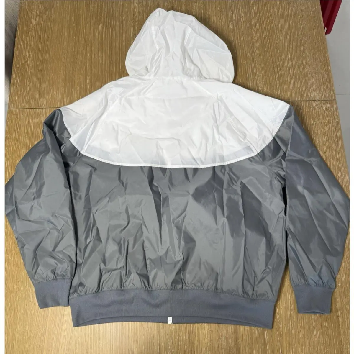Nike clothing - DA0001-084 - DA0001084 - Gray (UPC: 0194953024326) 5