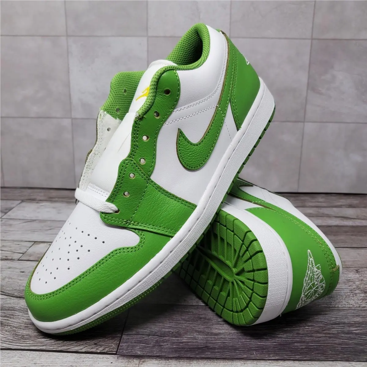 Nike Air Jordan 1 Low SE Shoes White Chlorophyll HF4823-100 Men`s Size 8.5