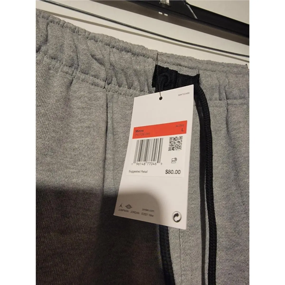 Nike clothing - Nike Air Jordan Essentials - Air Essentials - DV7726091 - Gray (UPC: 0196148770469) 7