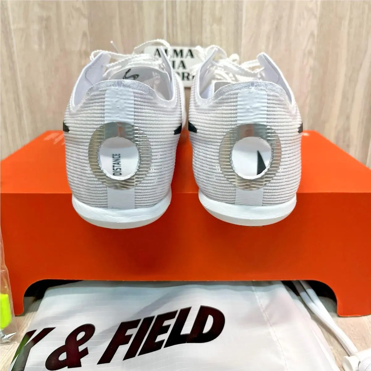 Nike shoes - Nike 6 - DR2733-100 - White 2