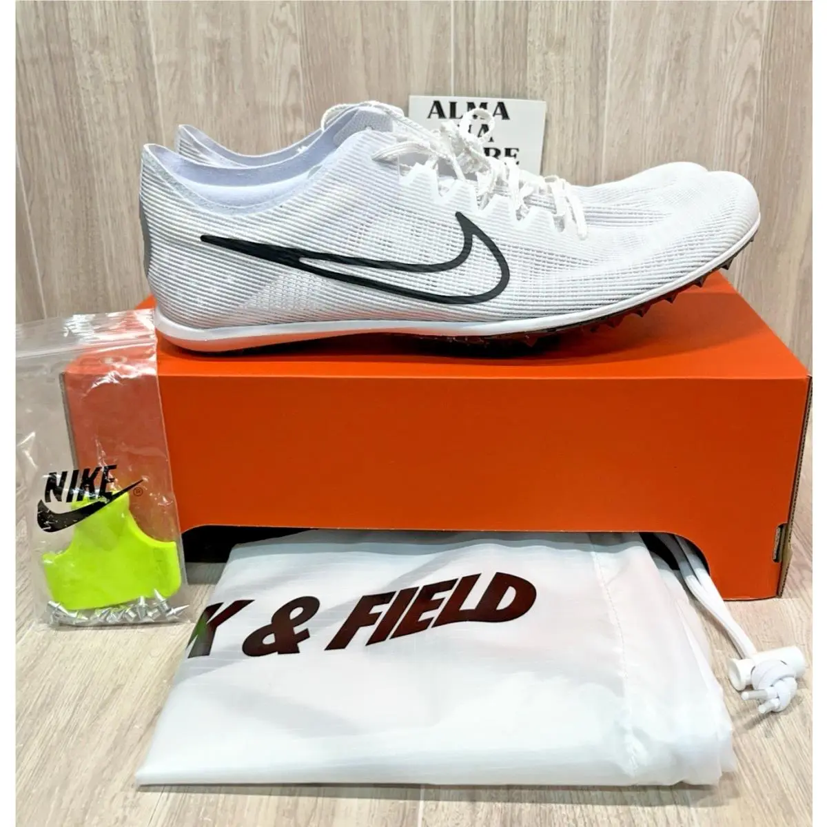Nike Zoom Mamba 6 White Running Field Track Spike DR2733-100 Men Sz 12 W Sz 13.5
