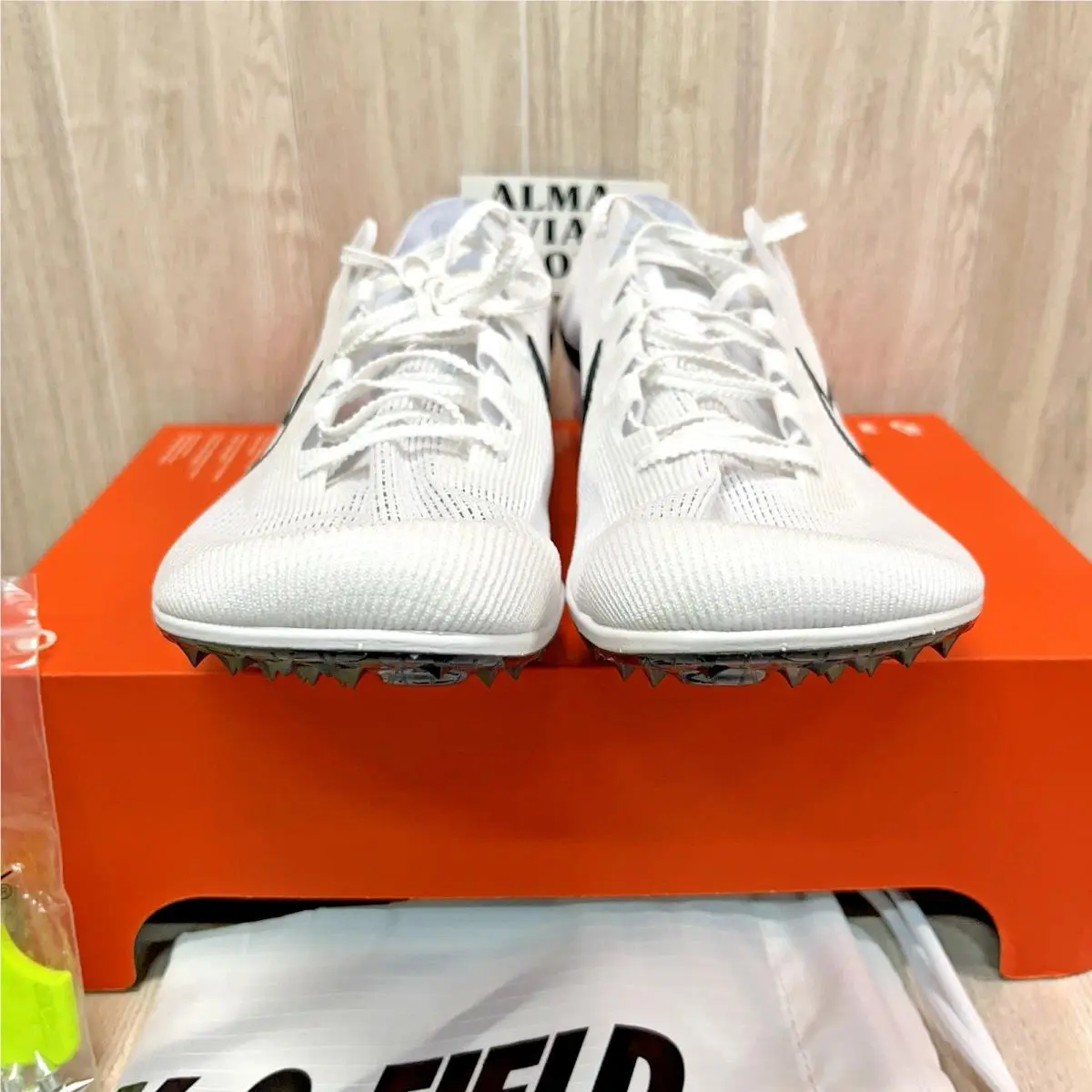 Nike shoes - Nike 6 - DR2733-100 - White 1