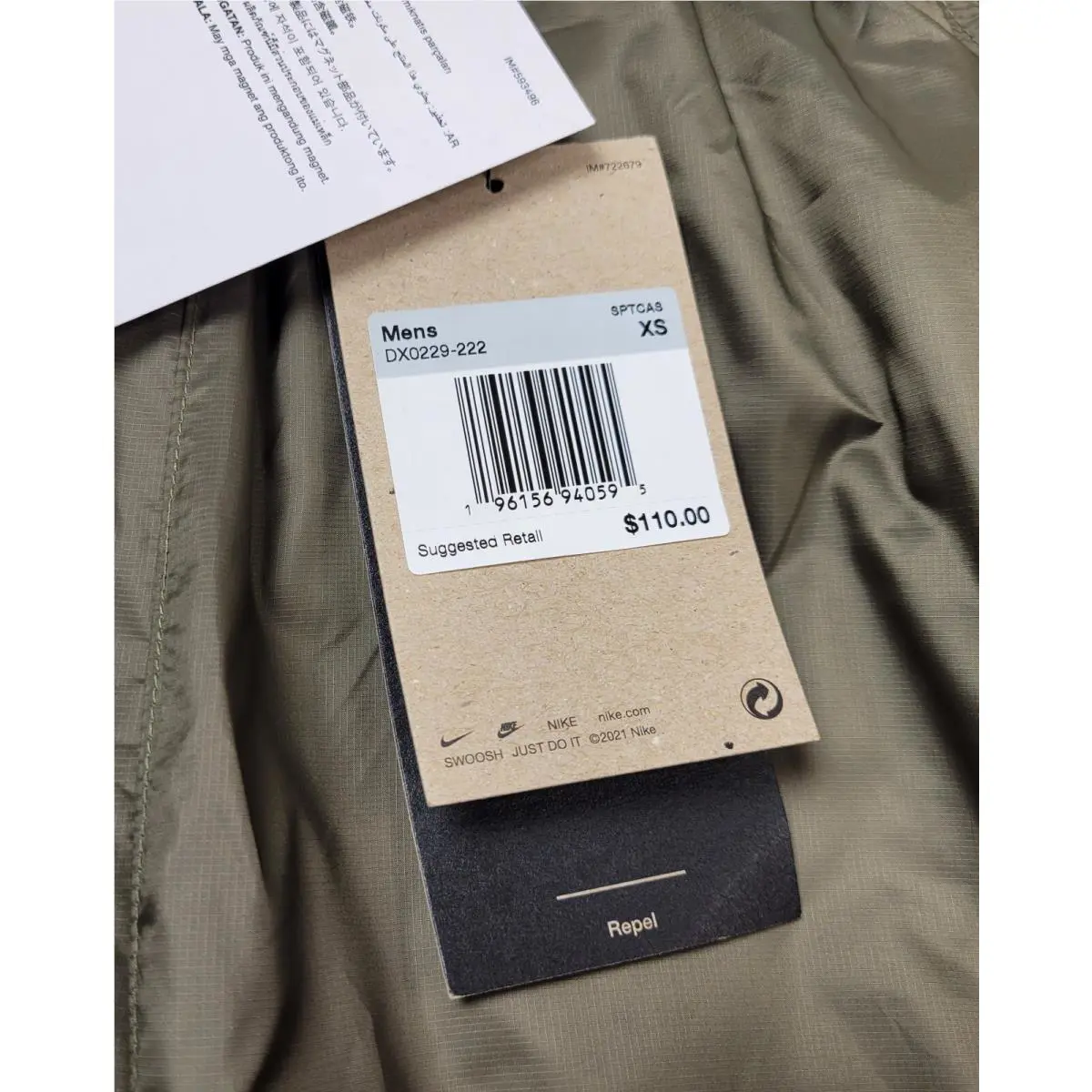 Nike clothing - Nike Tech Pack Woven Cargo Shorts - DX0229-222 - Green Olive Black 10