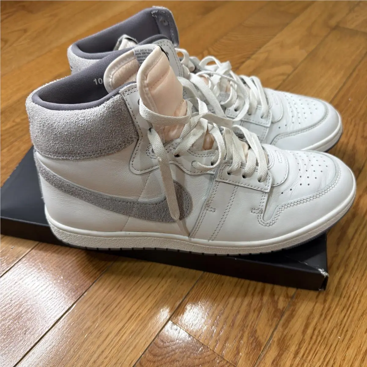 Nike shoes - Jordan Air Ship - Air Ship - DZ3497-100 - White 0