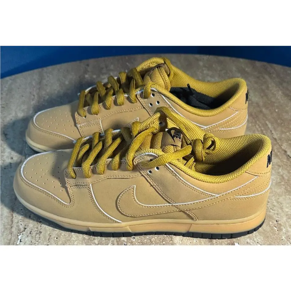 Nike shoes - Nike Dunk Low - Dunk Low - HQ1932-700 - Brown 1