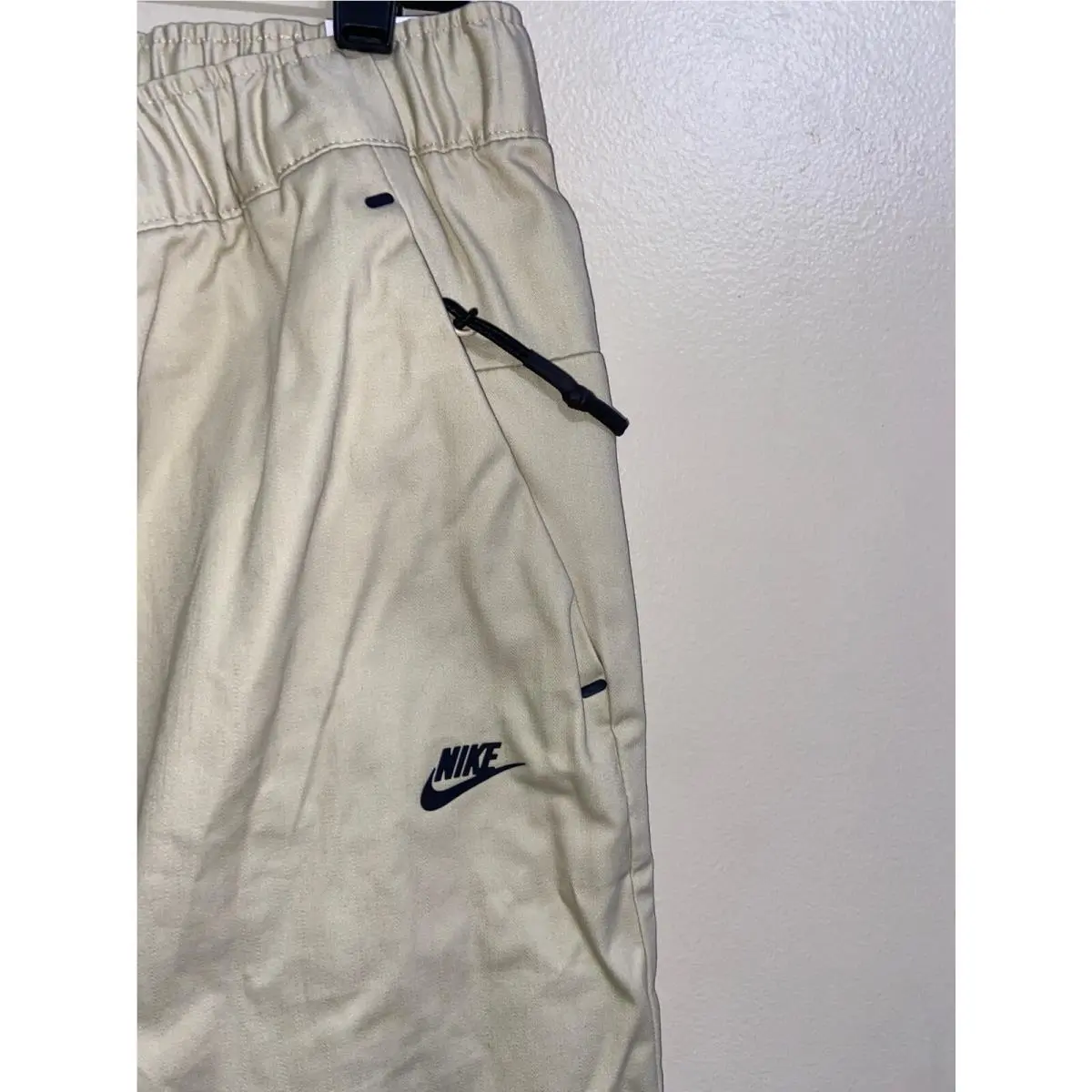 Nike clothing - DM5547-206 - DM5547 206 - Tan (UPC: 195868474053) 2