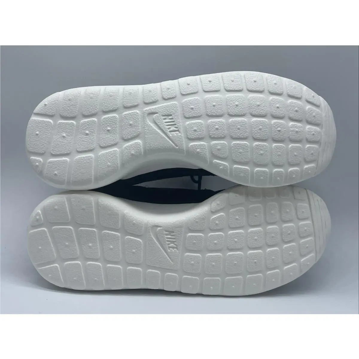 Nike shoes - Nike Roshe - Roshe - 511881 010 - Black/Anthracite Sail (UPC: 675911197073) 4