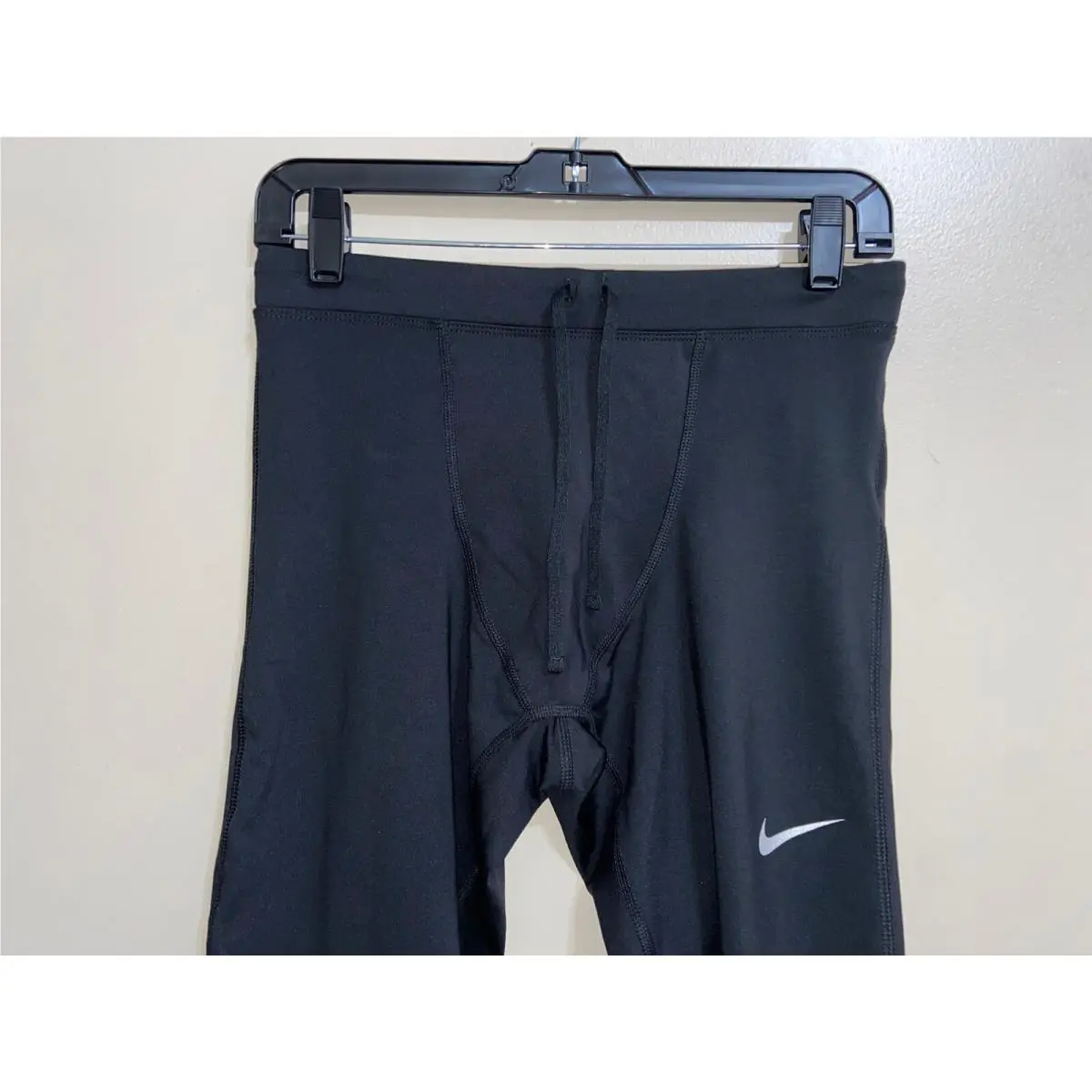 Nike clothing - Nike Dri-fit Challenger - Challenger - CZ8830-010 - Black (UPC: 194502743340) 2