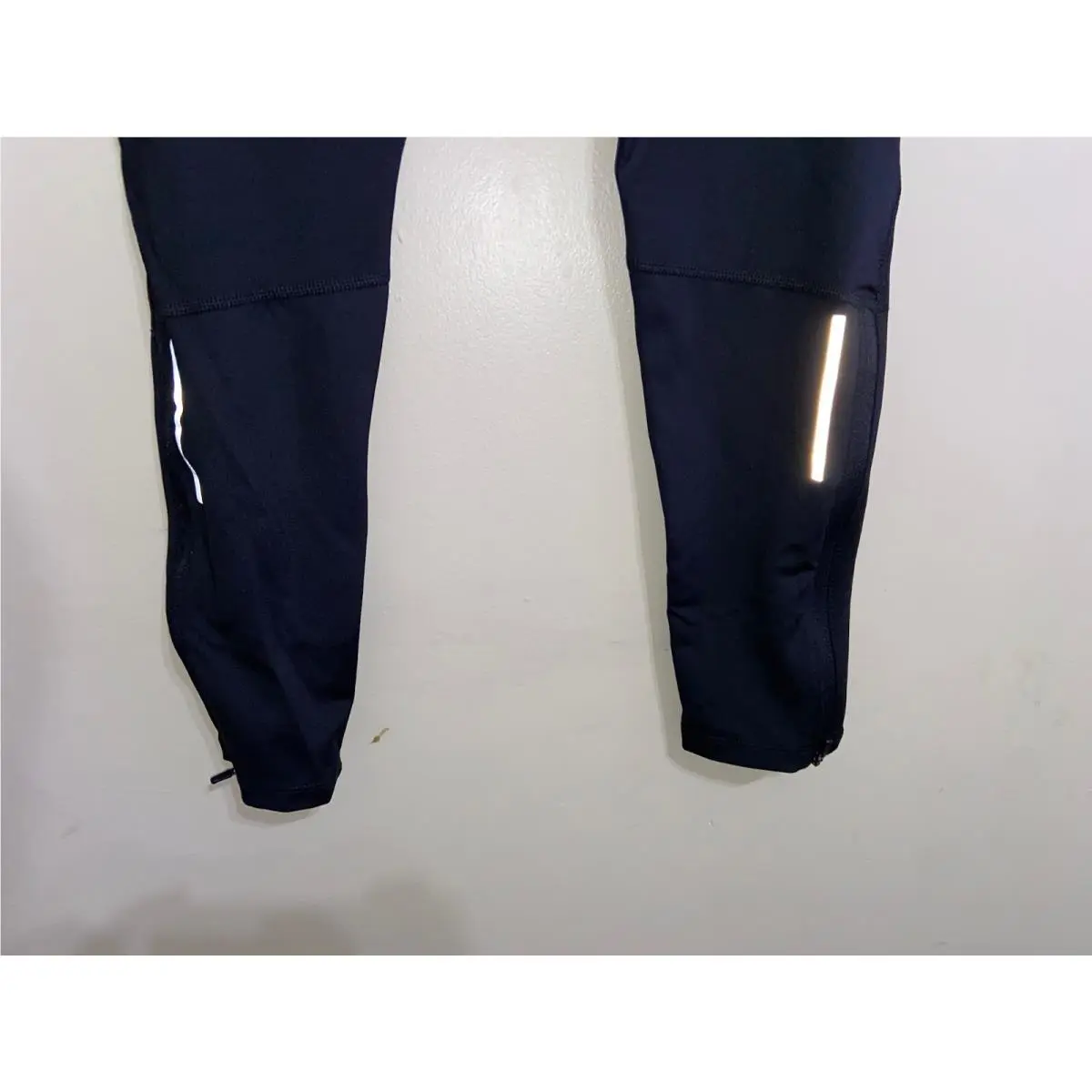 Nike clothing - Nike Dri-fit Challenger - Challenger - CZ8830-010 - Black (UPC: 194502743340) 6