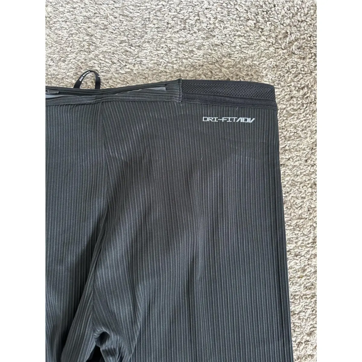 Nike clothing - AeroSwift - AeroSwift - DM4613-011 - Black 7