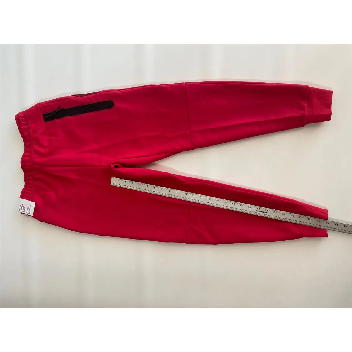 Nike clothing - Sportswear Tech - Sportswear Tech - CU4495-643 - Very Berry/Pomegranate/Black 4