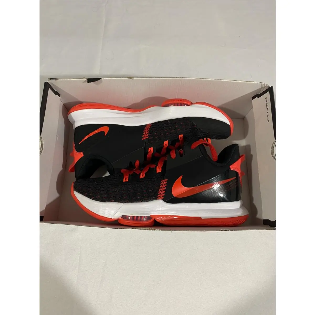 Mens Size 12 Black Red  Lebron Witness V Basketball Shoes CQ9380 005 by Nike