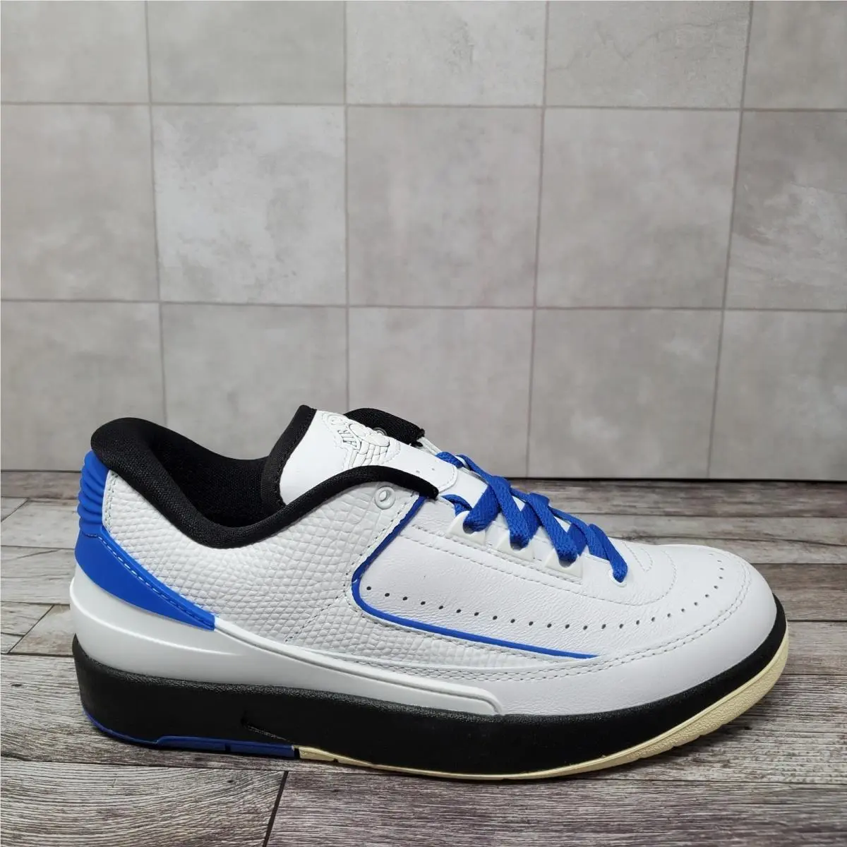 Nike shoes - Nike Air Jordan 2 Retro - DX4401-104 - Blue 2