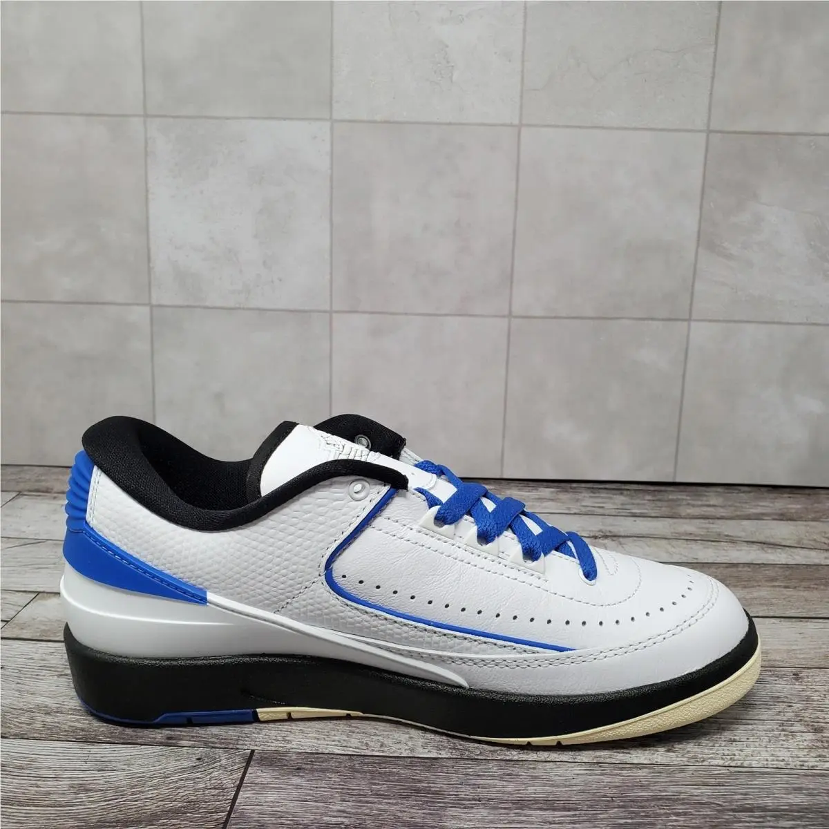 Nike shoes - Nike Air Jordan 2 Retro - DX4401-104 - Blue 4