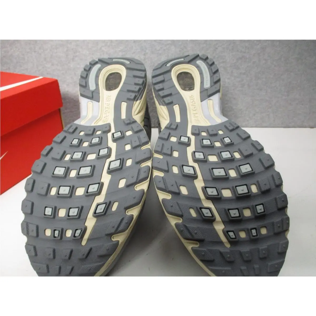 Nike shoes - Nike Air Pegasus - Air Pegasus - HQ1173 001 - Gray, Manufacturer: Light Pumice/Dark Smoke Grey (UPC: 197600649927) 4