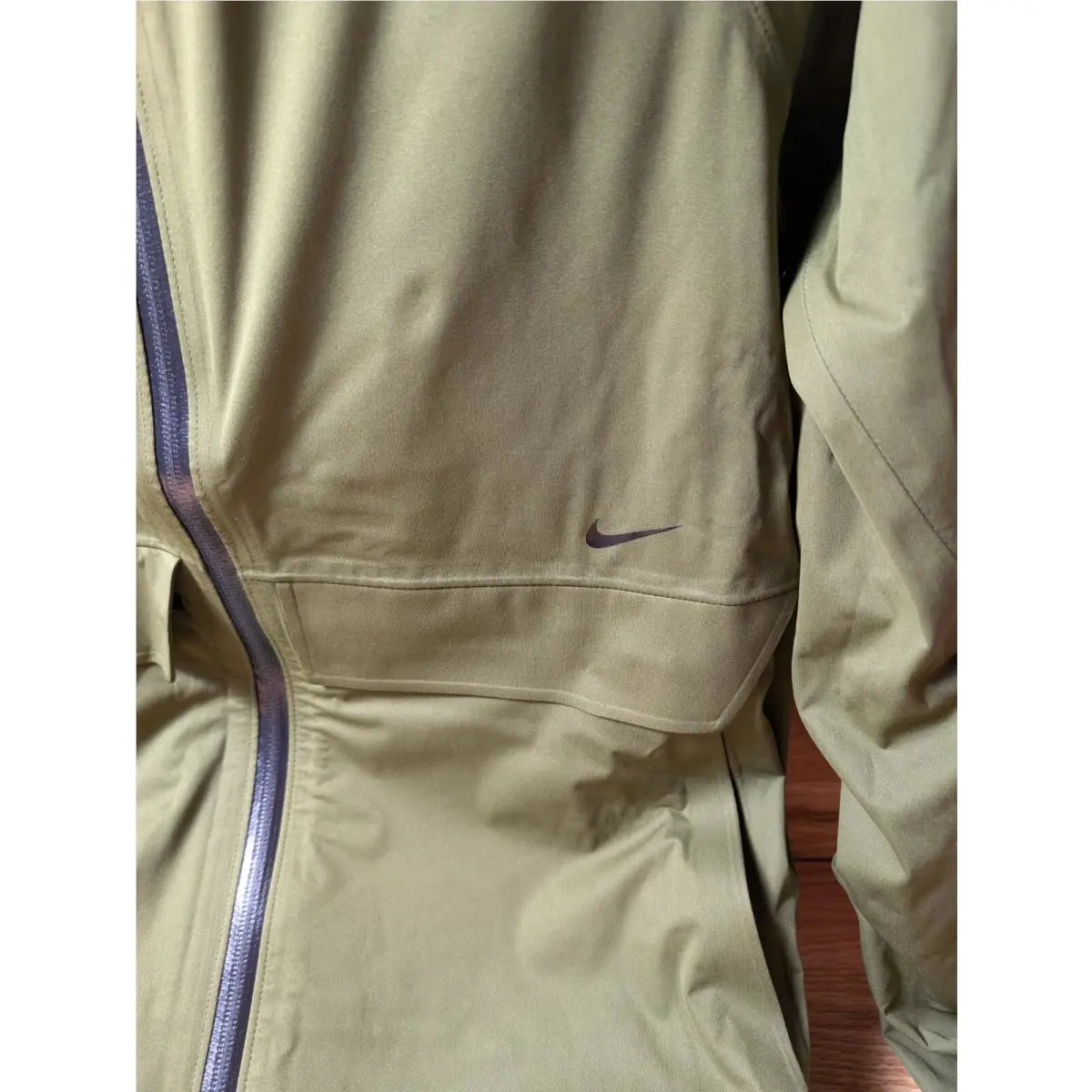 Nike clothing - Nike A.P.S - DQ6640-326 - Green (UPC: 196150739096) 0