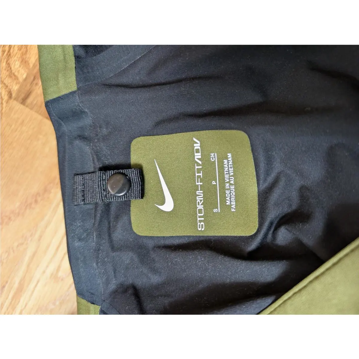 Nike clothing - Nike A.P.S - DQ6640-326 - Green (UPC: 196150739096) 3