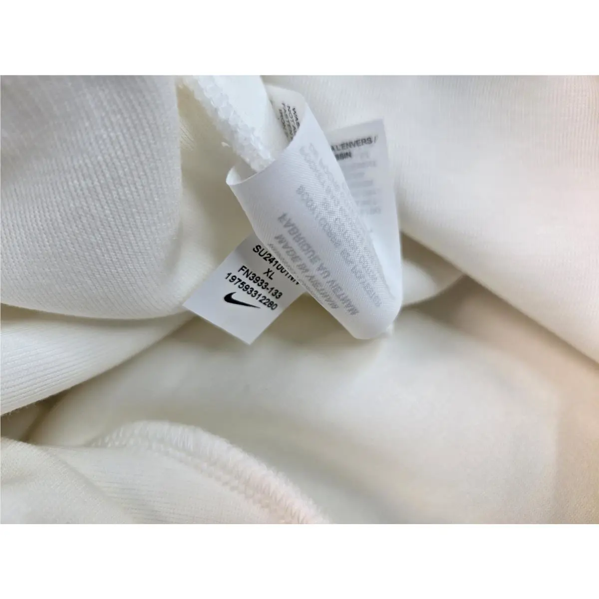 Nike clothing - Nike Tech Fleece Reimagined - Tech Fleece Reimagined - FN3933-133 - White 11