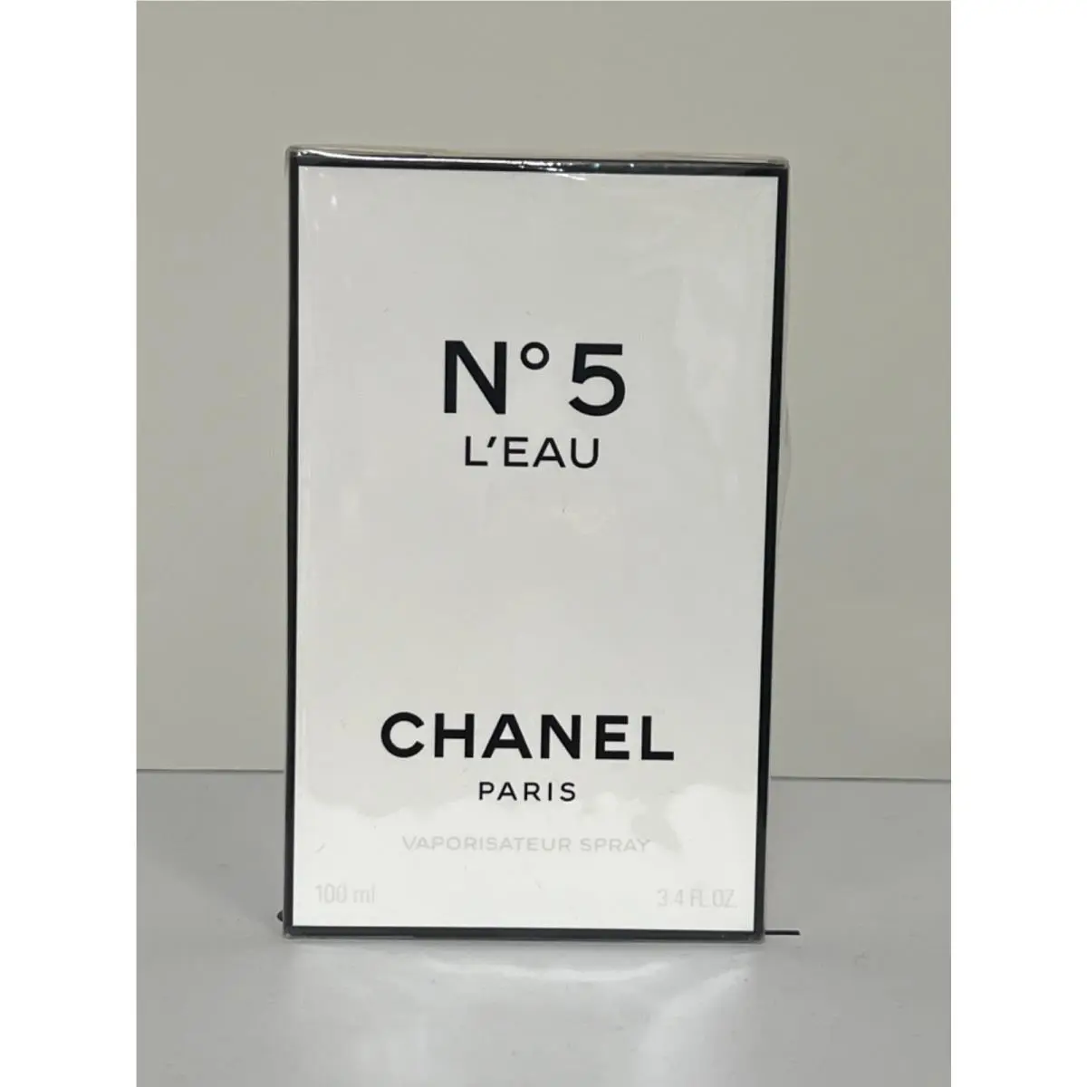 Chanel No 5 L`eau 100ml / 3.4oz Eau de Toilette Spray