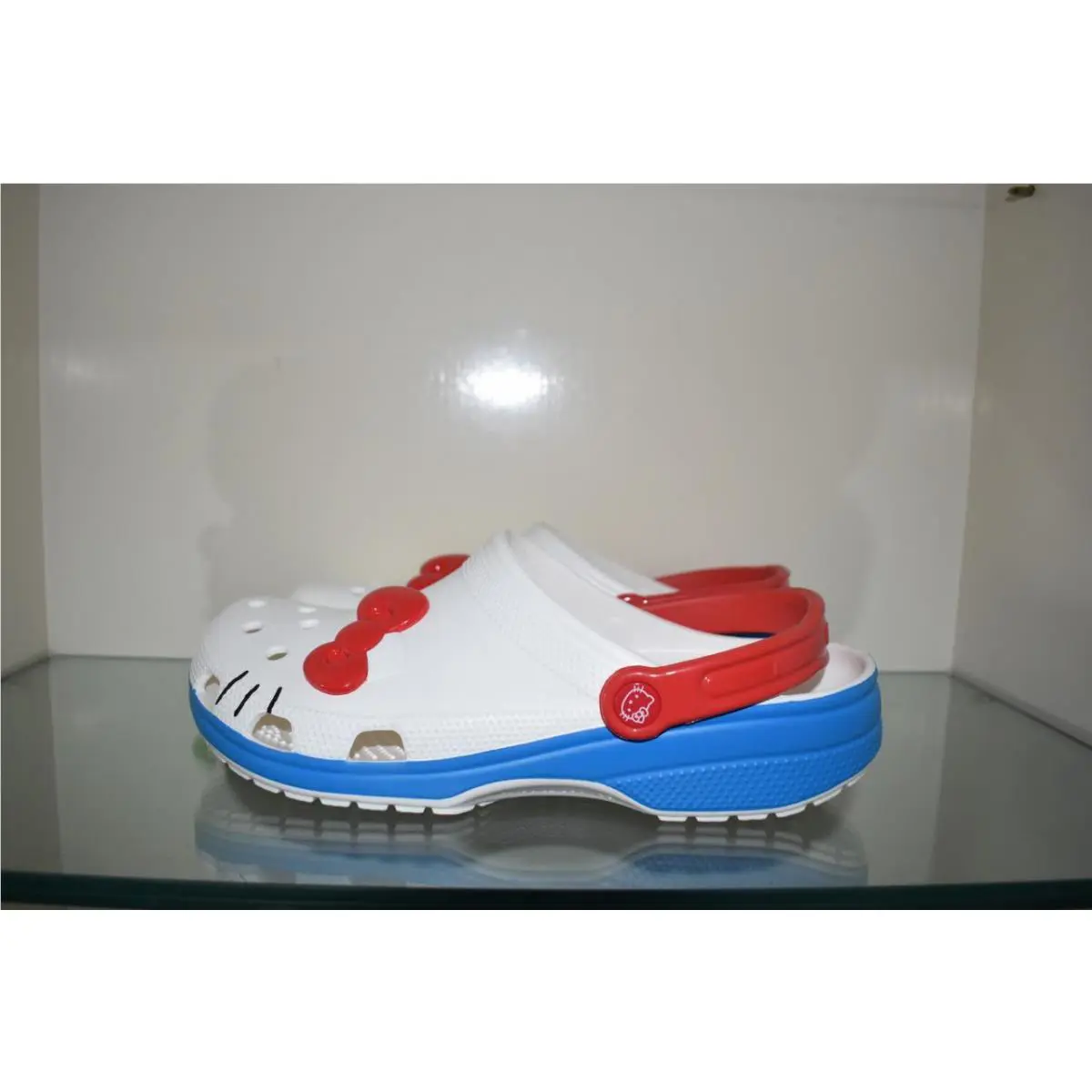 Crocs shoes - Crocs Classic - Classic - 209438-100 - White 4
