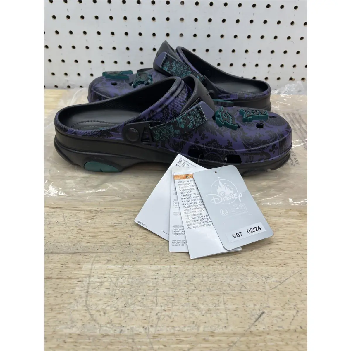 Crocs shoes - Multicolor 16
