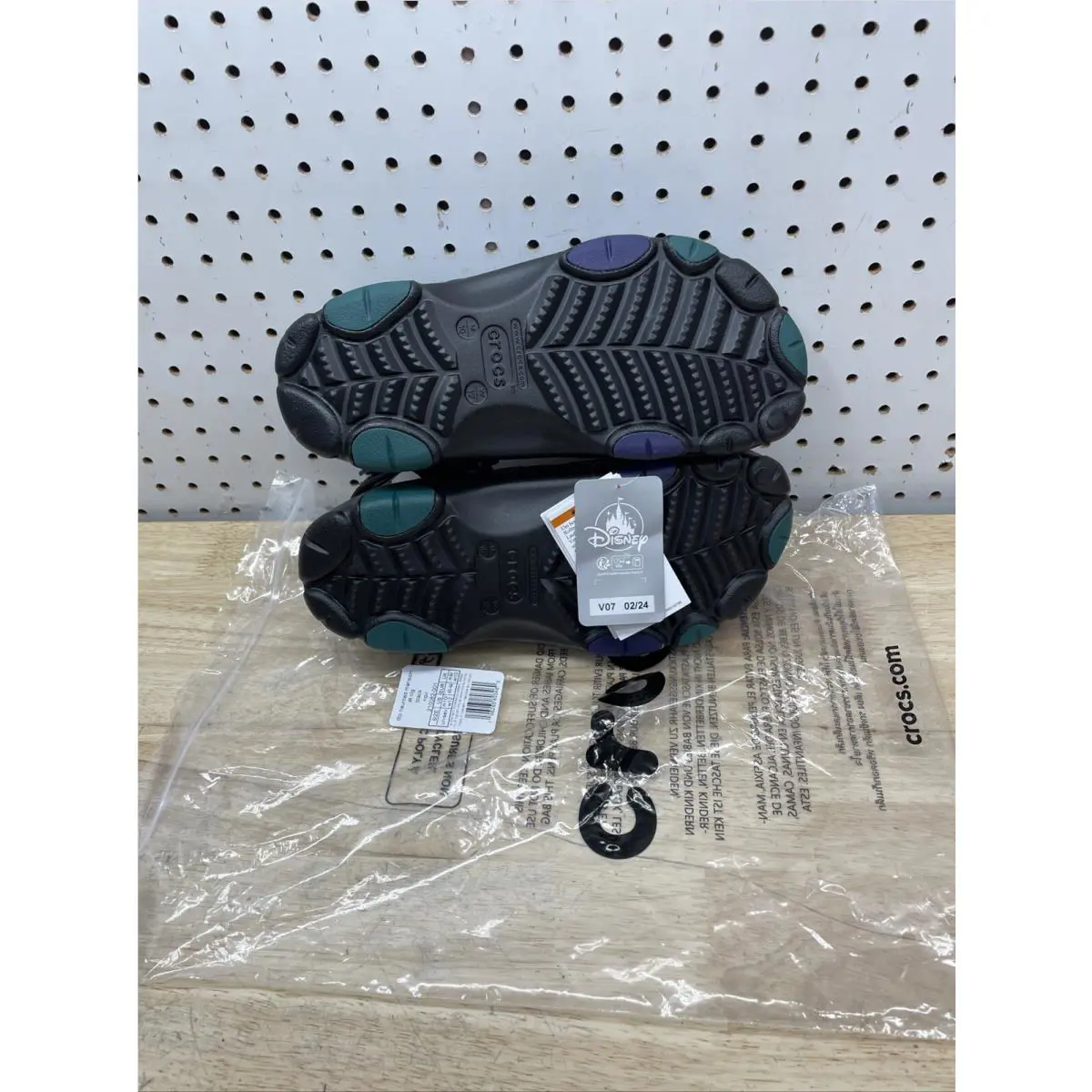 Crocs shoes - Multicolor 28