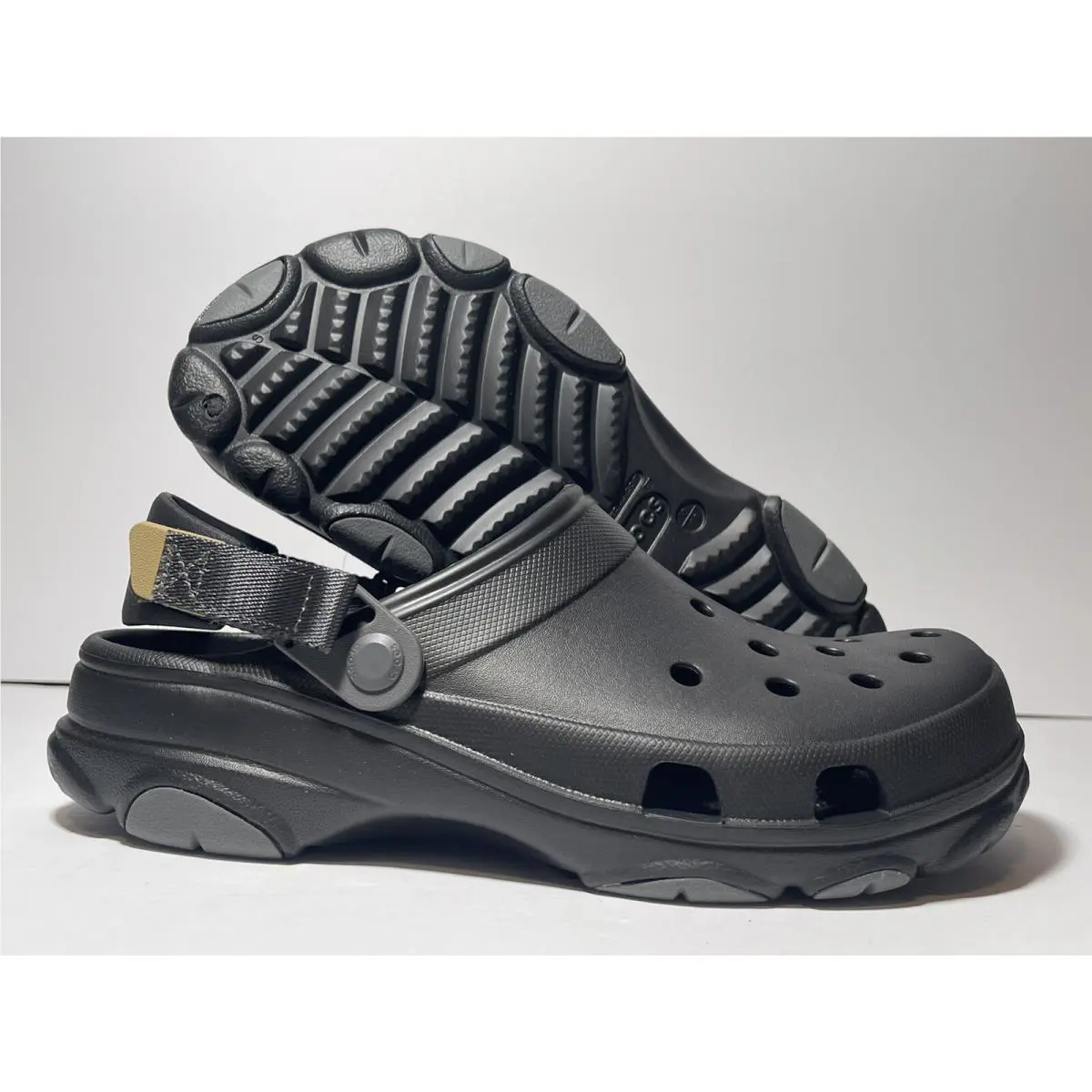 Crocs Clogs Classic All Terrain Clog Clogs Black / Grey Men Size 8-13 US