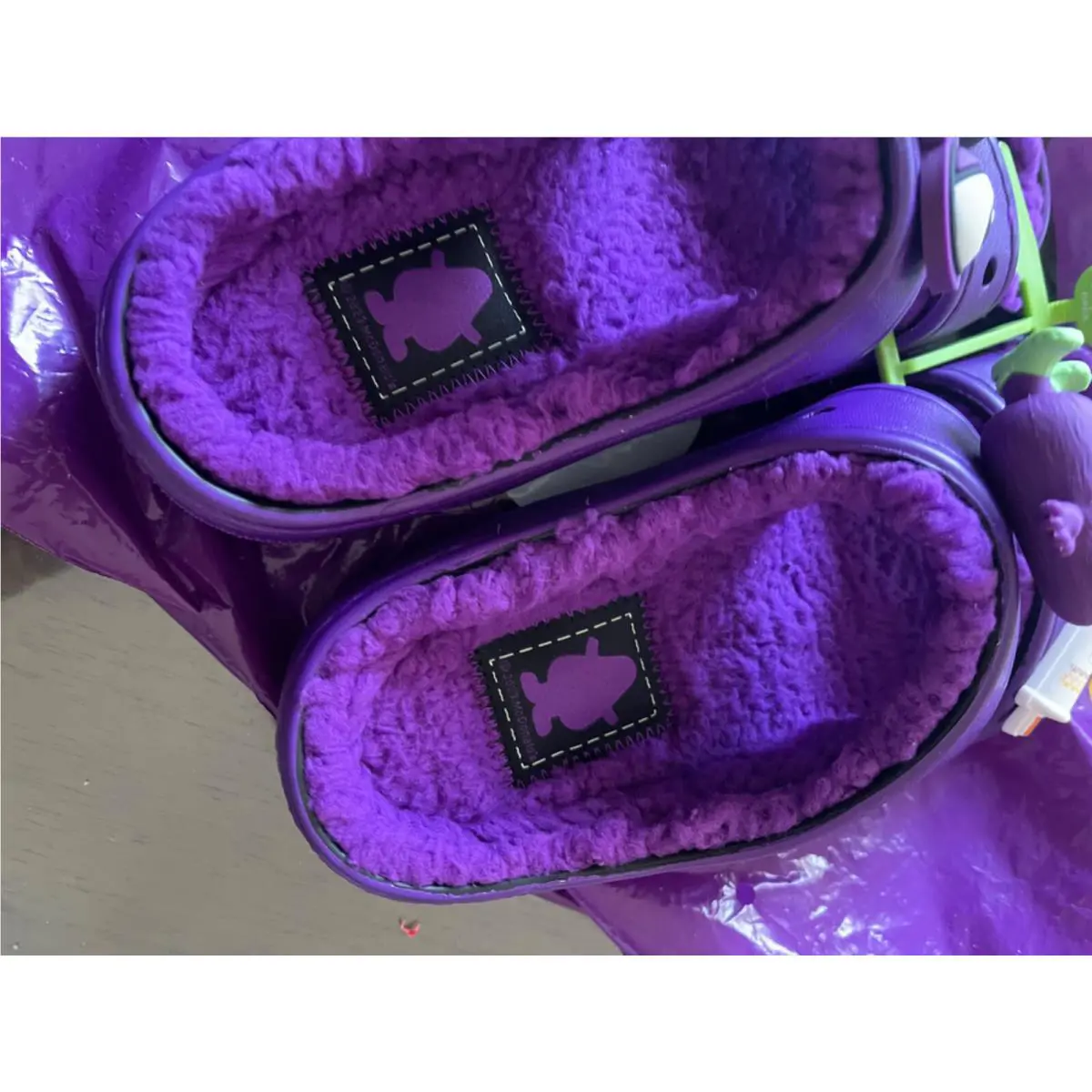Crocs shoes - 209392-510 - 209392-510 - Purple (UPC: 196265512232) 2