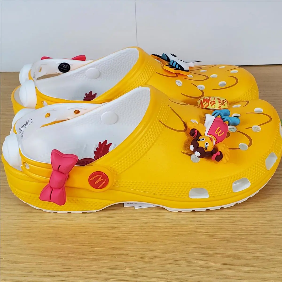 Crocs shoes - MCDONALD `S - MCDONALD - 208696-730 - Yellow (UPC: 1962265508587) 2